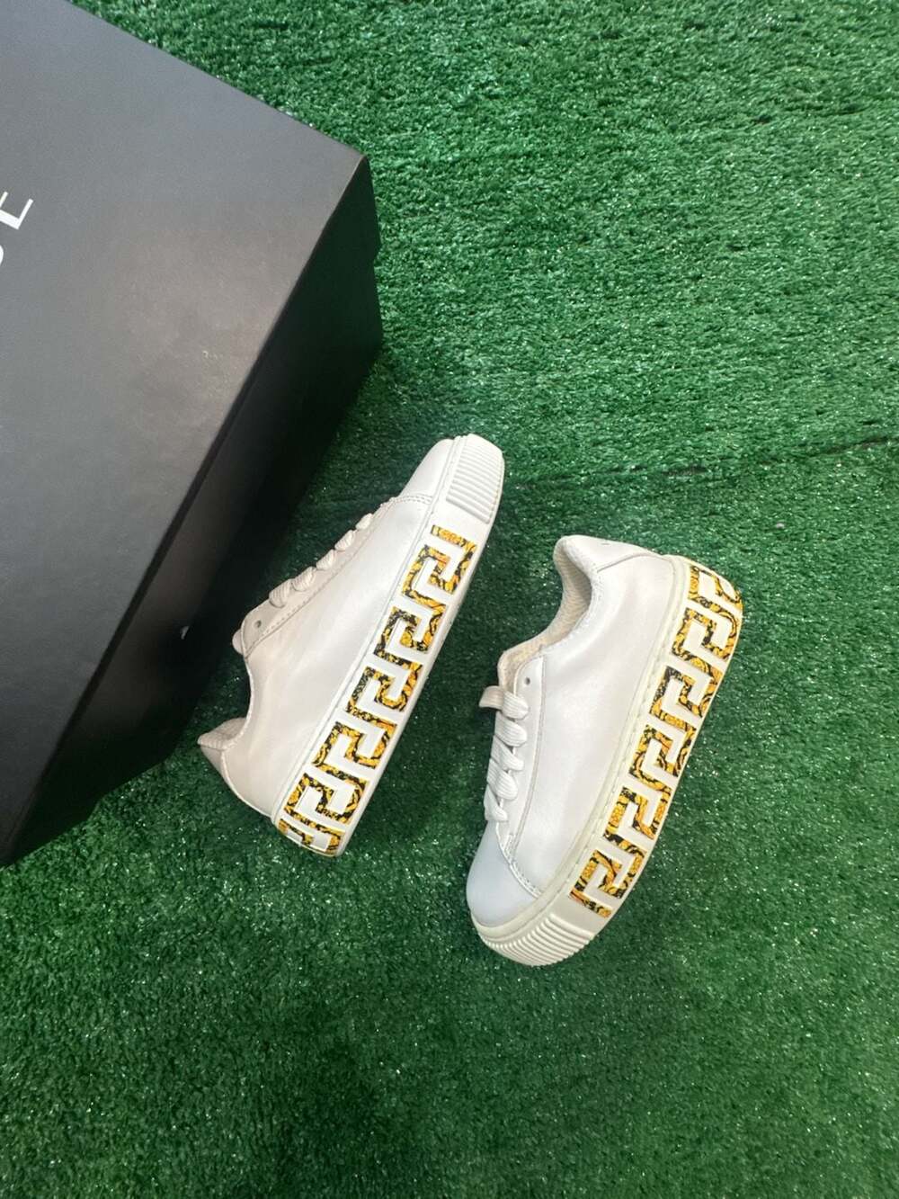 Versace Kids Barocco Greca Low-Top Leather Sneakers